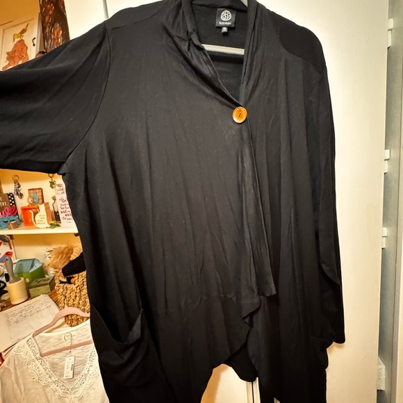 Bobeau brand, black, 3X, one button top - Picture 2 of 2